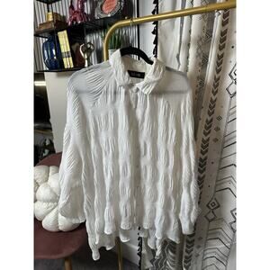 Fab’rik White Flowy Boho Shirt Size Small